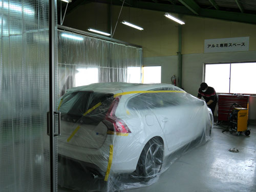 アルミボディ用作業ブース