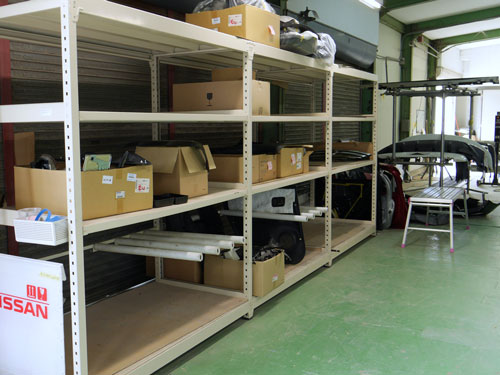 部品ストッカー